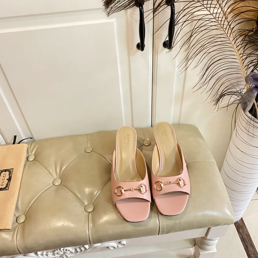 👟👟Ex-factory price 440👟👟, Gucci classic slippers, cowhide surface, sheepskin lining, 5cm heel, size 35-42 (custom-made sizes 43 and 44 are non-refundable)